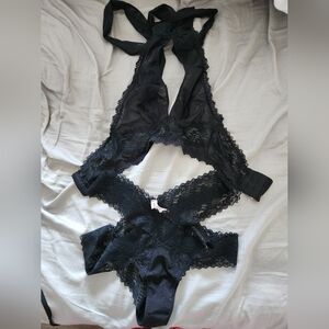 Black Lace Lingerie Set